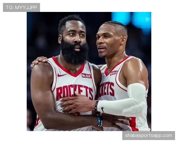 哈登三分回归助火箭拉开空间效率超同期威少