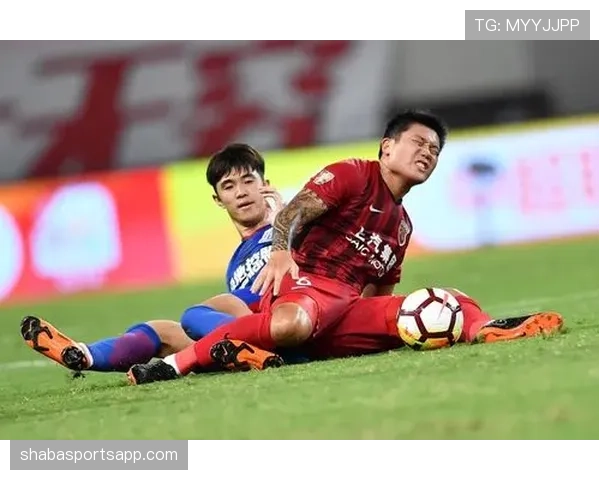 替补席纪律规则拆解：裁判如何判罚违规行为？